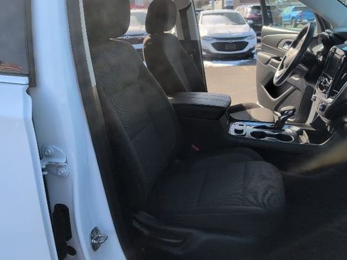 Used 2021 Chevrolet Traverse LS w/ LPO, Floor Liner Package FWD image 41