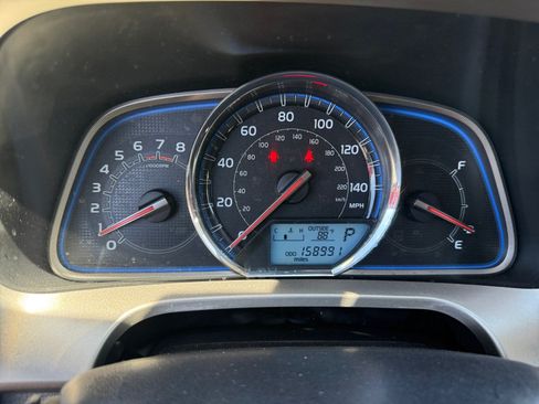 Used 2015 Toyota RAV4 Limited FWD image 11
