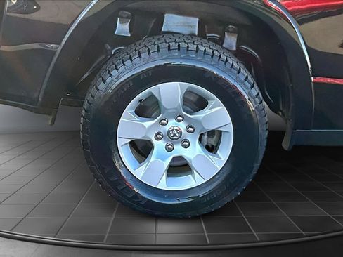 Used 2025 RAM 1500 Big Horn image 36