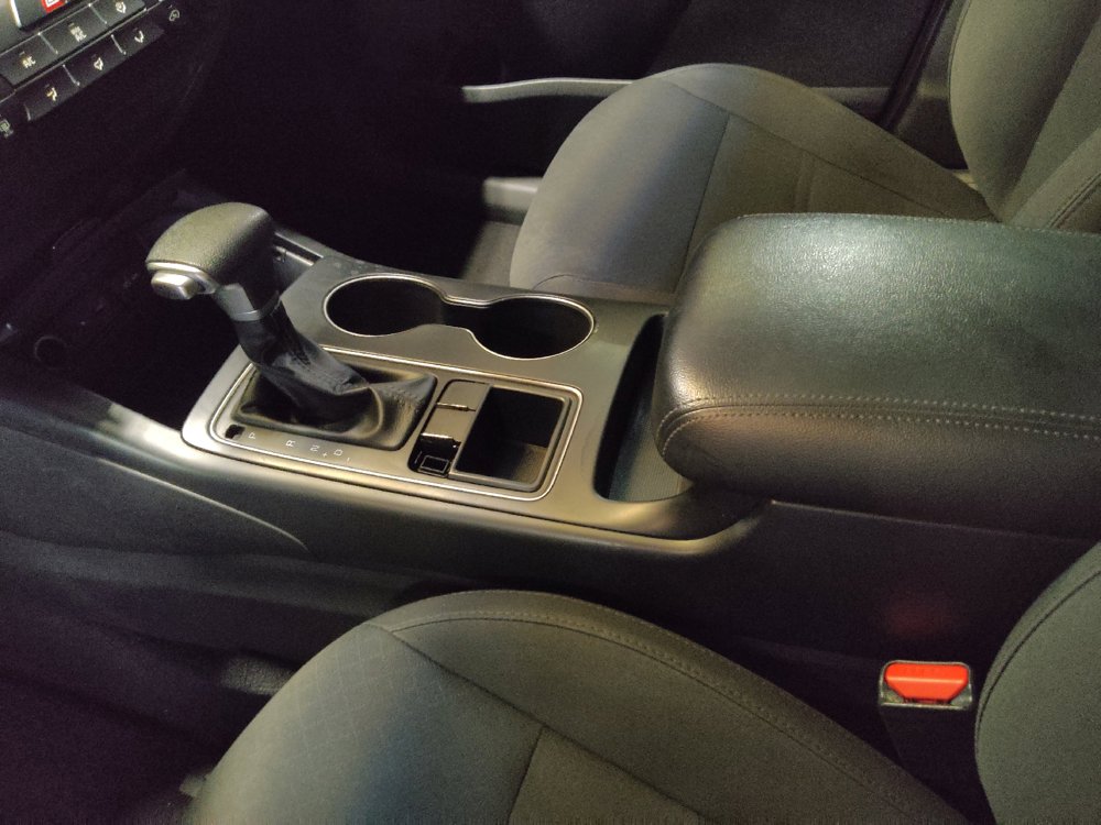 Used 2019 Kia Sorento L FWD image 26