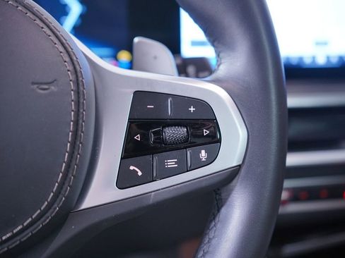 Used 2024 BMW X5 sDrive40i w/ M Sport Package image 21