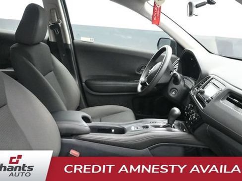 Used 2022 Honda HR-V LX image 15