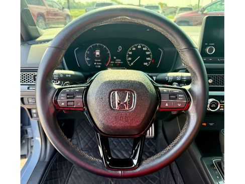 Used 2022 Honda Civic Sport image 15