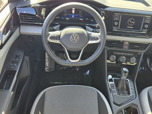Certified 2024 Volkswagen Taos S FWD image 14
