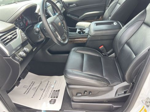 Used 2019 Chevrolet Tahoe LT AWD/4WD image 16