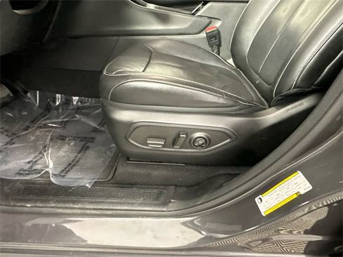 Certified 2022 Jeep Grand Cherokee Limited 4xe w/ Luxury Tech Group II image 21