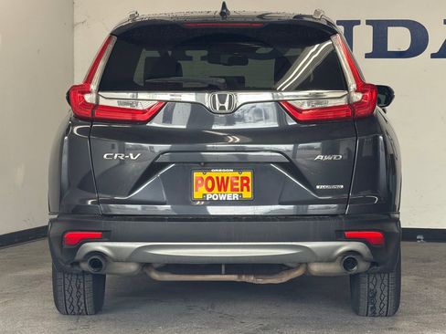 Used 2018 Honda CR-V Touring image 4
