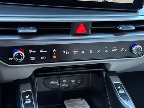 New 2026 Kia Sorento EX image 27