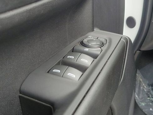 Used 2024 Chevrolet Silverado 1500 Custom image 16