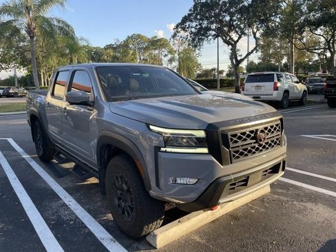 Used 2023 Nissan Frontier PRO-4X w/ Pro-4X Premium Package image 2