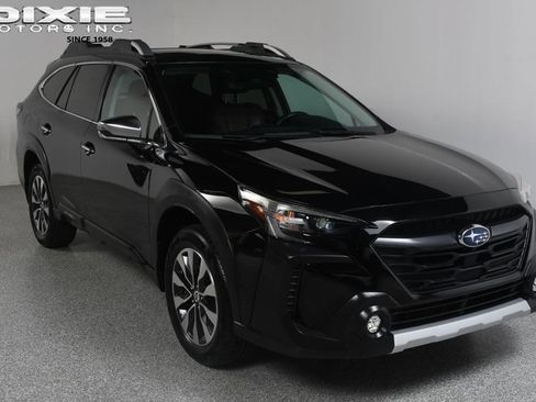 Used 2024 Subaru Outback Touring AWD/4WD image 1