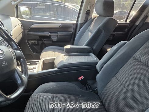 Used 2014 Nissan Armada SV AWD/4WD image 8