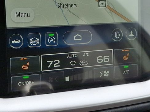 Certified 2025 Subaru Outback Limited image 17