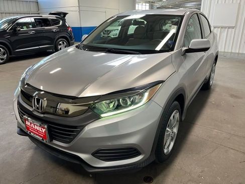 Used 2019 Honda HR-V LX image 7