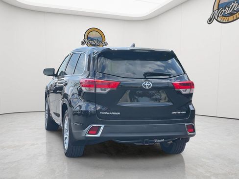 Used 2019 Toyota Highlander Limited AWD/4WD image 3