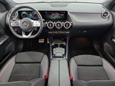 Used 2021 Mercedes-Benz GLA 250 GLA 250 image 16