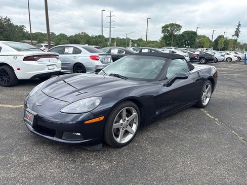 Used 2013 Chevrolet Corvette Convertible RWD image 1