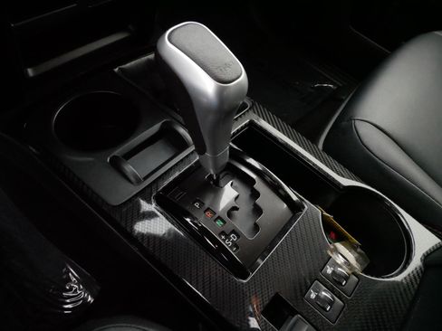 Used 2024 Toyota 4Runner TRD Off-Road Premium image 24