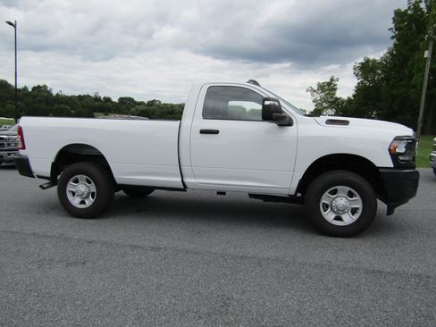 Used 2023 RAM 2500 Tradesman AWD/4WD image 3