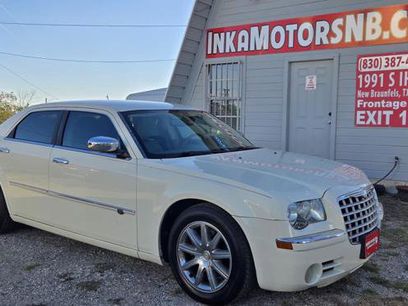 Used 2010 Chrysler 300 C w/ Luxury Group II