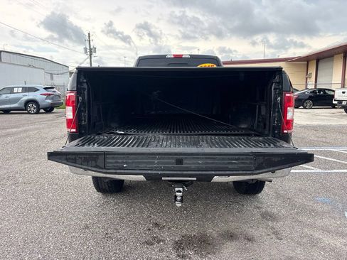 Used 2018 Ford F150 XLT w/ Equipment Group 302A Luxury AWD/4WD image 12