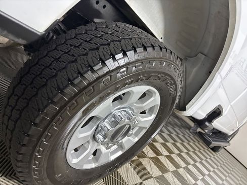 Used 2024 Ford F250 XLT w/ FX4 Off-Road Package image 35