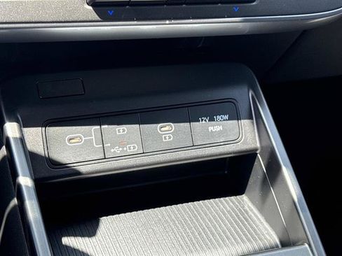 Certified 2024 Hyundai Kona SEL FWD image 25