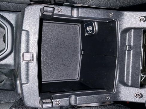 Used 2023 Jeep Wrangler Unlimited Sport AWD/4WD image 40