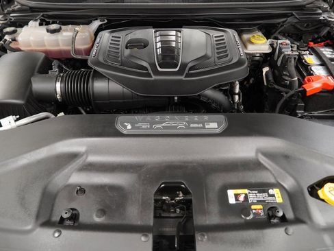 Certified 2024 Jeep Grand Wagoneer Series III w/ Rear Seat Video Group 1 image 58