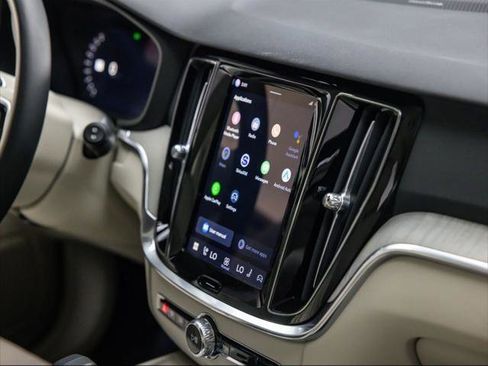 New 2026 Volvo V60 B5 Cross Country Plus w/ Climate Package image 26