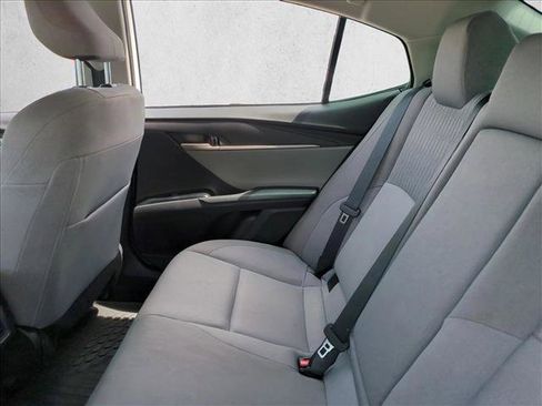 Used 2025 Toyota Camry LE FWD image 18