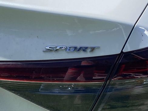 Used 2025 Honda Civic Sport image 11