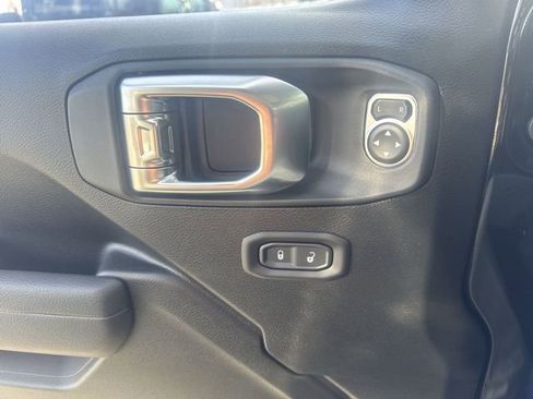 New 2026 Jeep Wrangler Unlimited Rubicon image 28