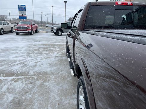 Used 2015 RAM 1500 Laramie w/ Convenience Group image 14