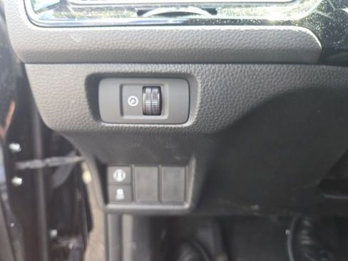Used 2022 Honda Civic Sport image 8