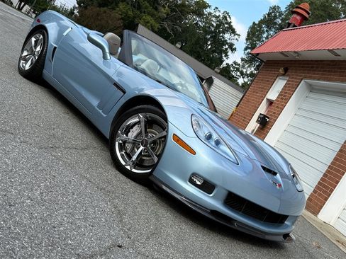 Used 2012 Chevrolet Corvette Grand Sport w/ 3LT Preferred Equipment Group RWD image 26