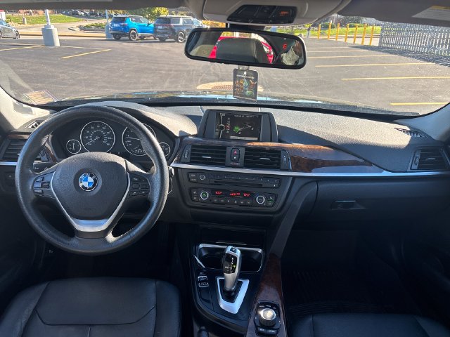 Used 2014 BMW 328i xDrive Sedan AWD/4WD image 25