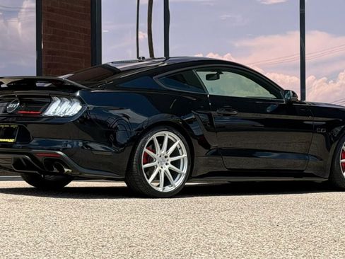 Used 2019 Ford Mustang GT Premium w/ Equipment Group 401A RWD image 13