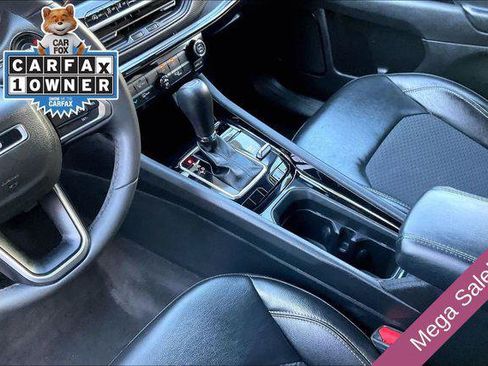 Certified 2023 Jeep Compass Latitude AWD/4WD image 17