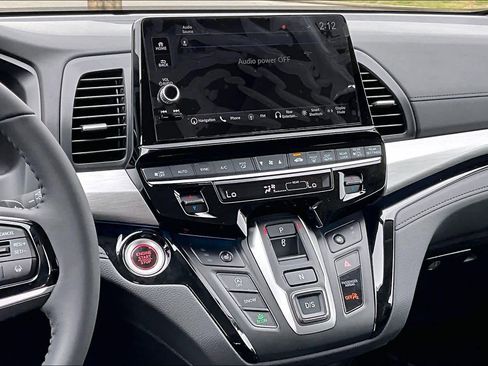 New 2026 Honda Odyssey Touring image 6