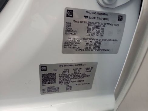 Used 2025 Chevrolet Silverado 2500 W/T image 16