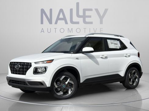 New 2026 Hyundai Venue SEL FWD image 2