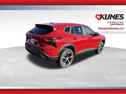 New 2026 Chevrolet Trax RS w/ Driver Confidence Package image 4