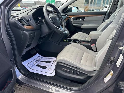 Used 2019 Honda CR-V EX image 16