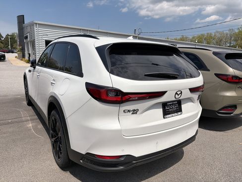 New 2026 MAZDA CX-90 Plug-In Hybrid w/Premium Sport AWD/4WD image 19