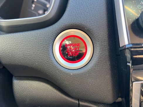 Used 2017 Honda CR-V Touring image 20