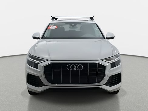 Used 2022 Audi Q8 Premium w/ Convenience Package image 2