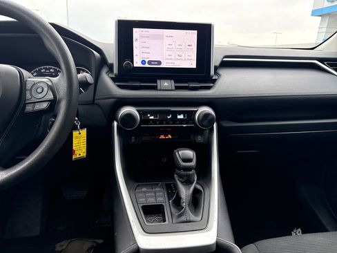 Used 2024 Toyota RAV4 LE image 19