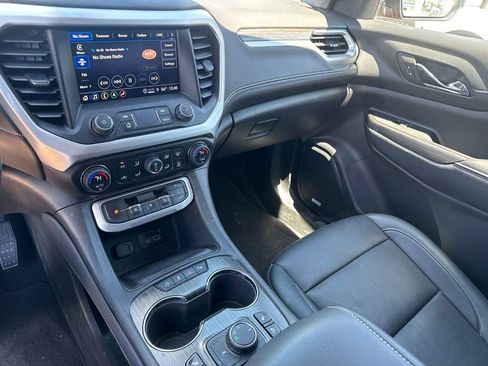 Used 2023 GMC Acadia SLT w/ Preferred Package FWD image 23