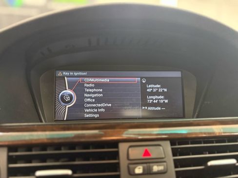 Used 2011 BMW 328i xDrive Sedan image 31